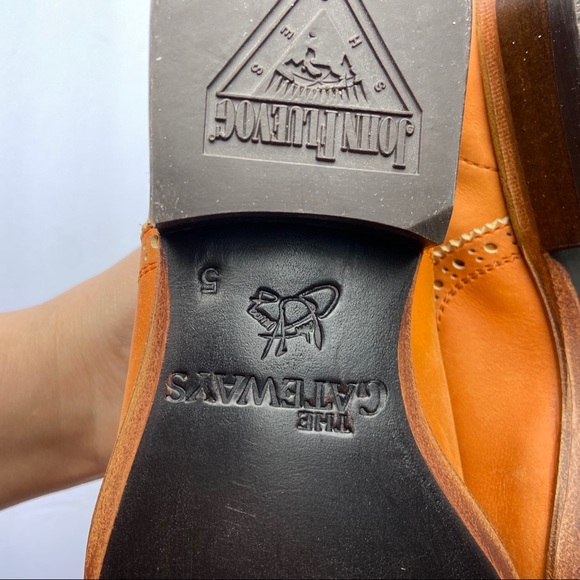 John Fluevog Brandenburg capped toe brogue shoes - Picture 5 of 8